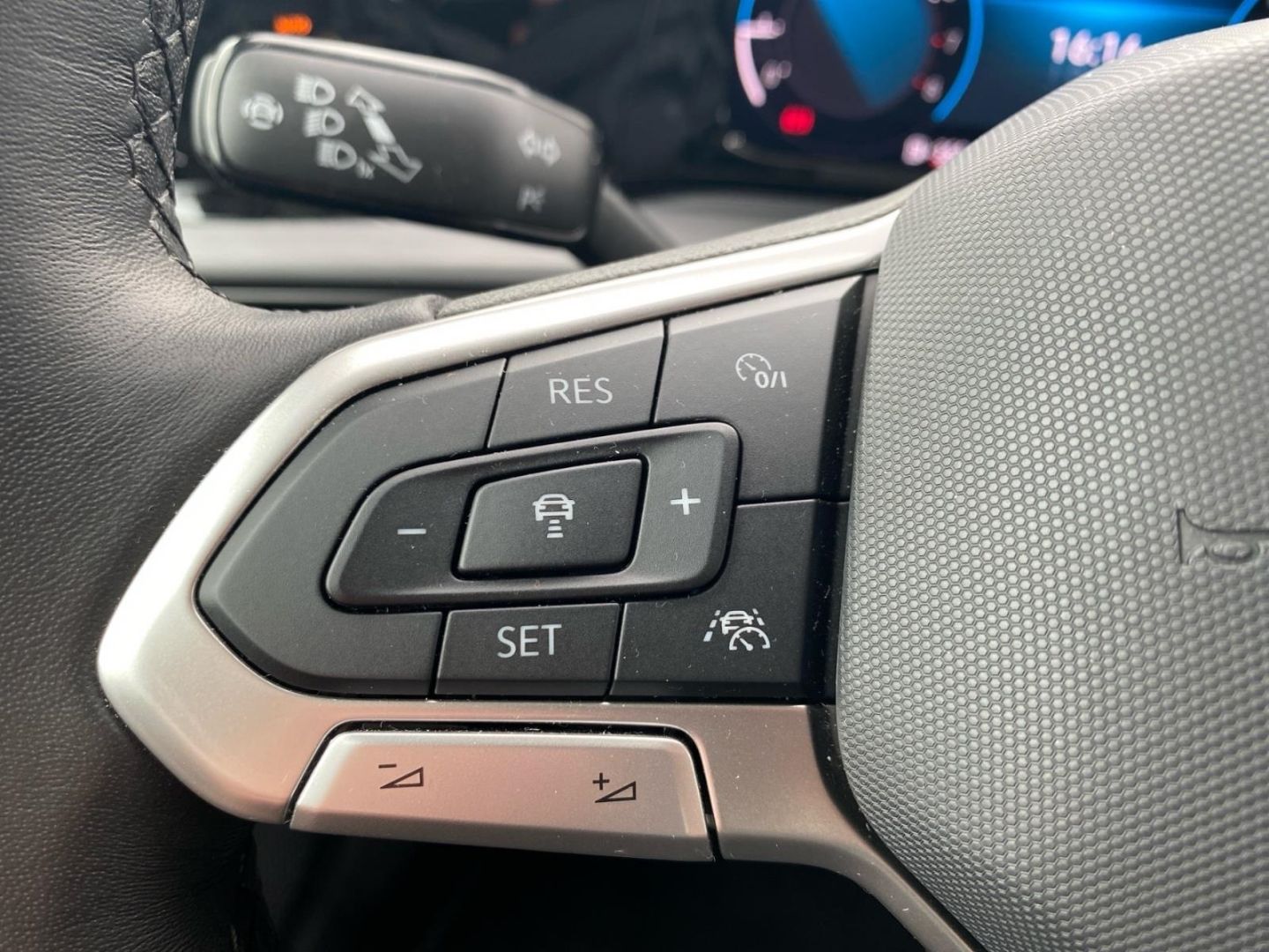 Volkswagen Golf Variant 8 VIII Style 1.5 TSI - Samsaru's Car Outlet