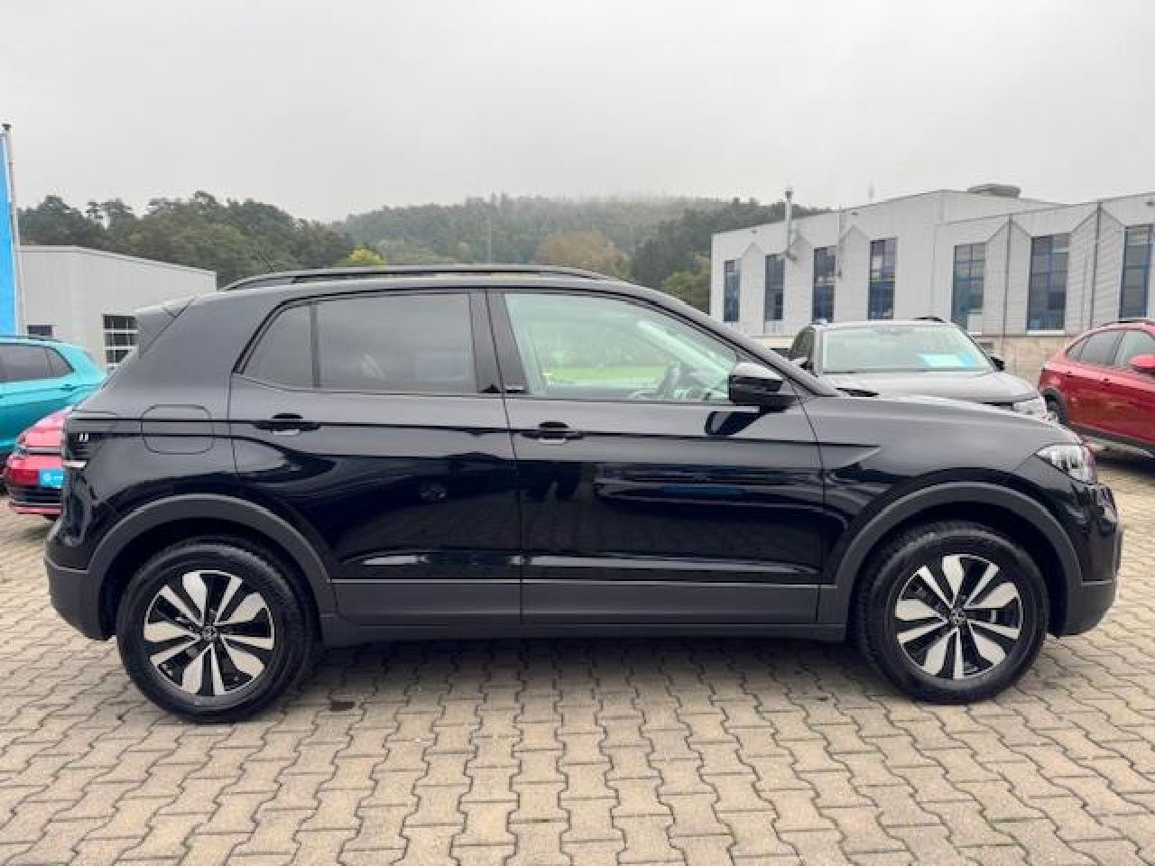 Volkswagen T-Cross Move - Samsaru's Car Outlet