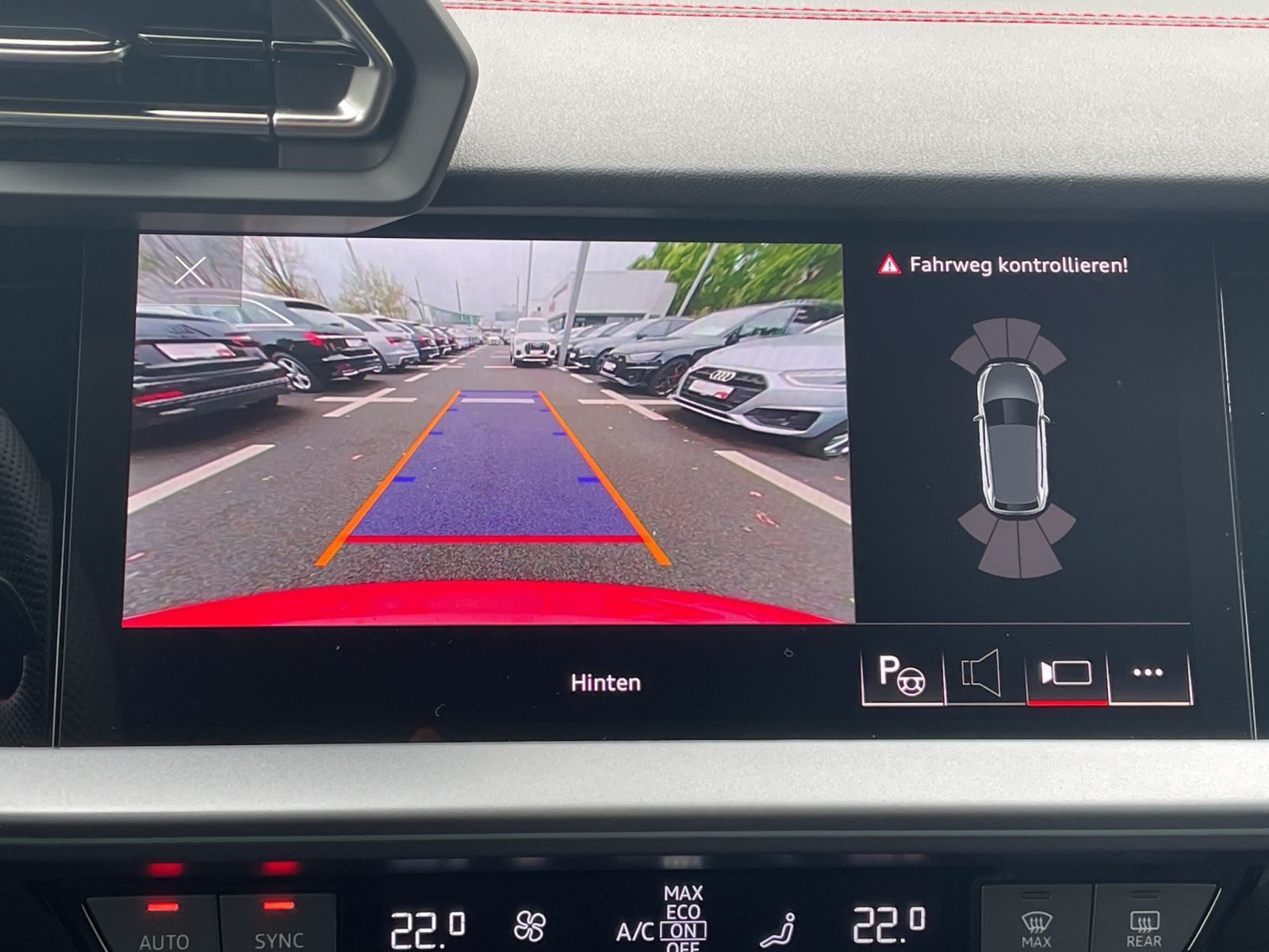 Audi A3 SB 45 TFSI e S line LED AHK Kamera Carplay