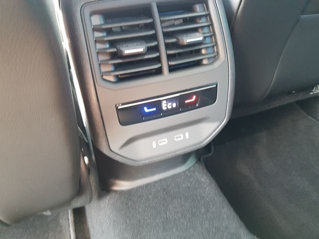 Cupra Formentor 1.4 e-Hybrid DSG - Samsaru's Car Outlet