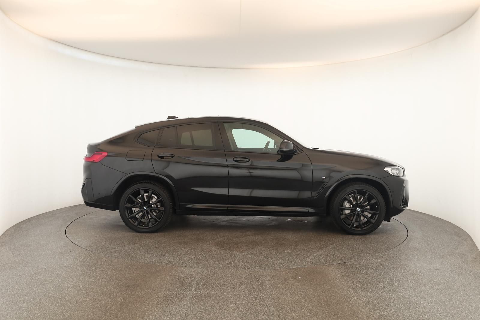 BMW X4 xDrive30d M Sport Matrix Pano NaviPro ACC AHK