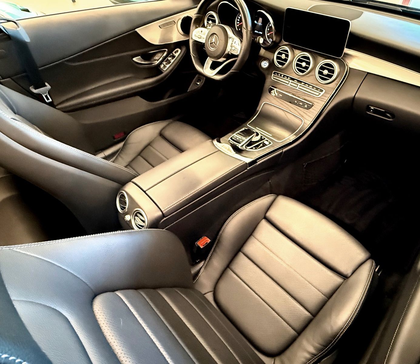 Mercedes-Benz C 200 Cabrio AMG - Samsaru's Car Outlet