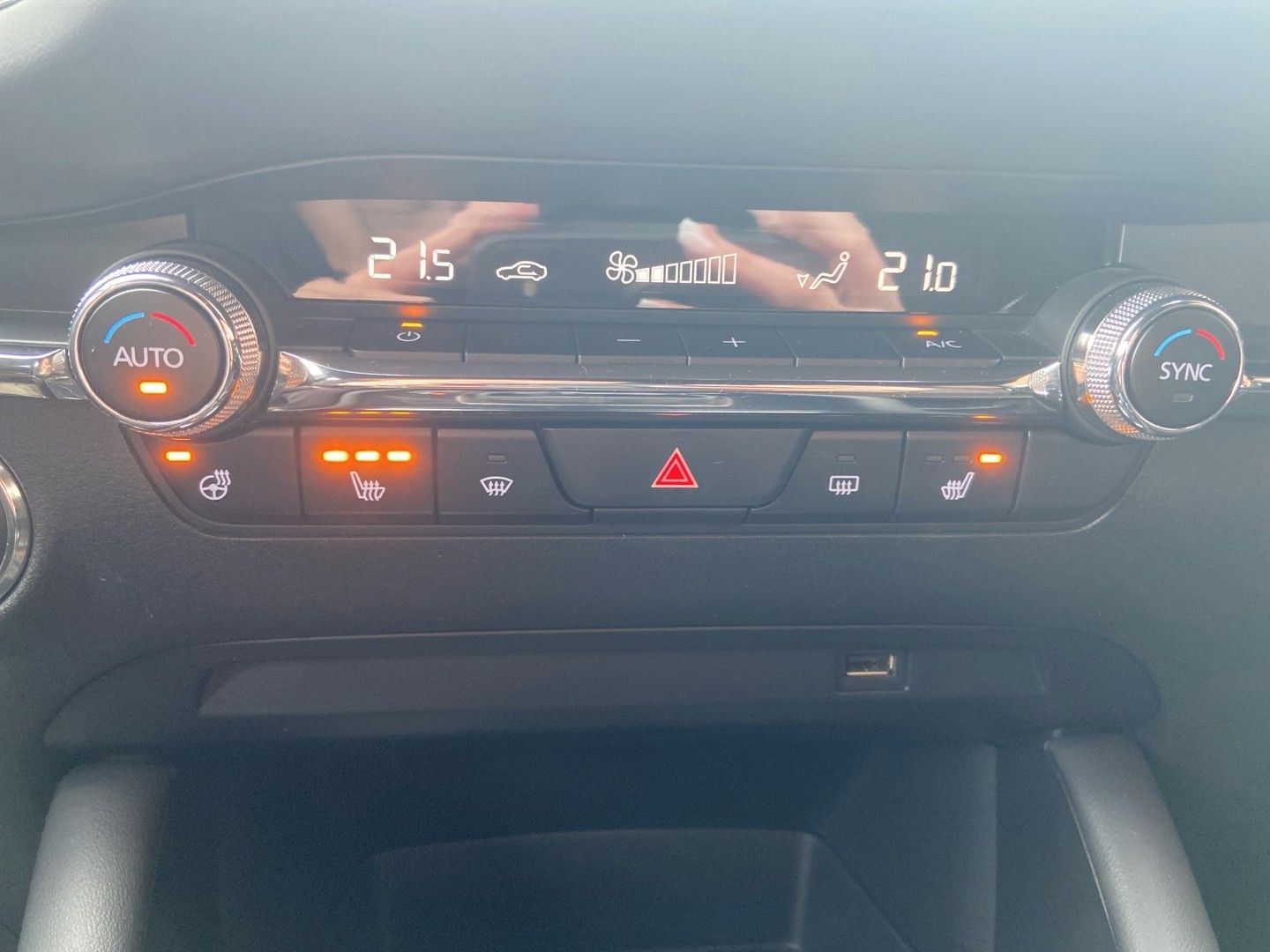 Mazda 3 SKYACTIV-G AT Selection Des-P