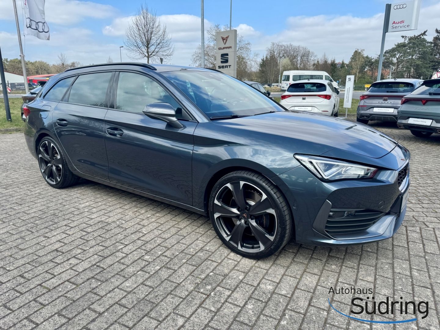Cupra Leon Sportstourer 1.4 TSI Hybrid DSG - Samsaru's Car Outlet