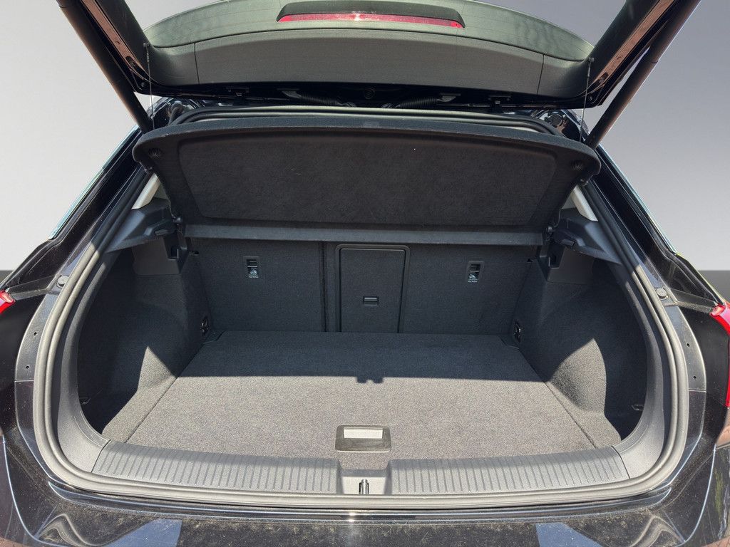 Volkswagen T-Roc 1.5 TSI Style DSG - Samsaru's Car Outlet