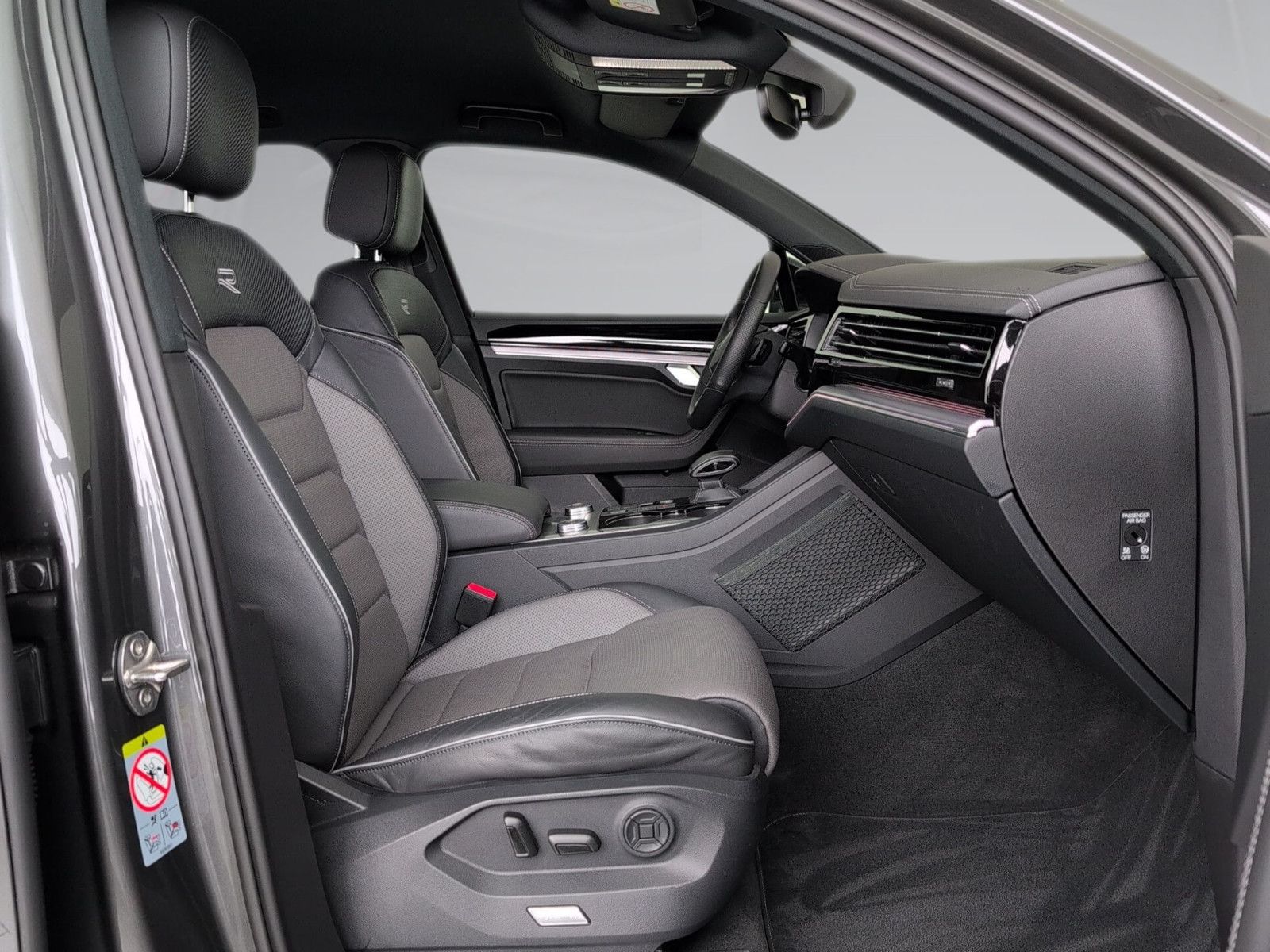 Volkswagen Touareg R Line AHK Luft Black Night 21" IQ-Matri
