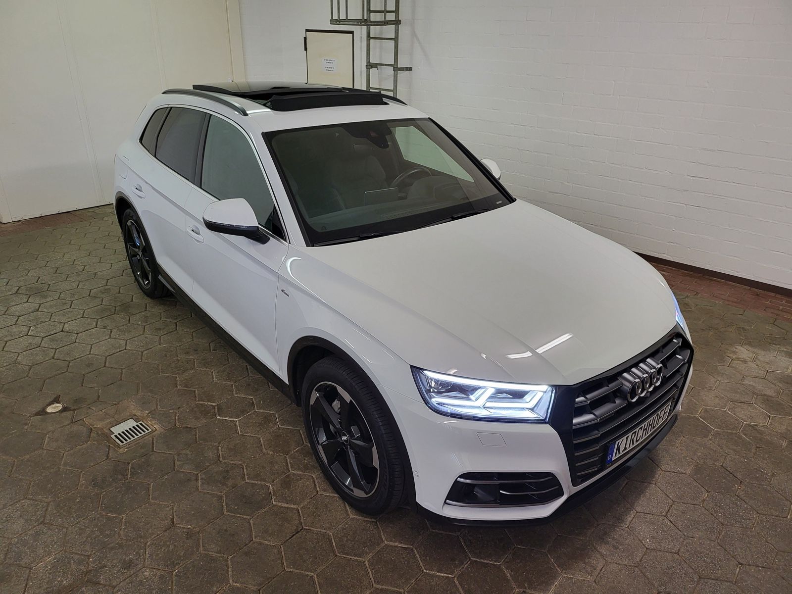 Audi Q5 55 TFSI e S-LINE S tronic quattro BI-Color