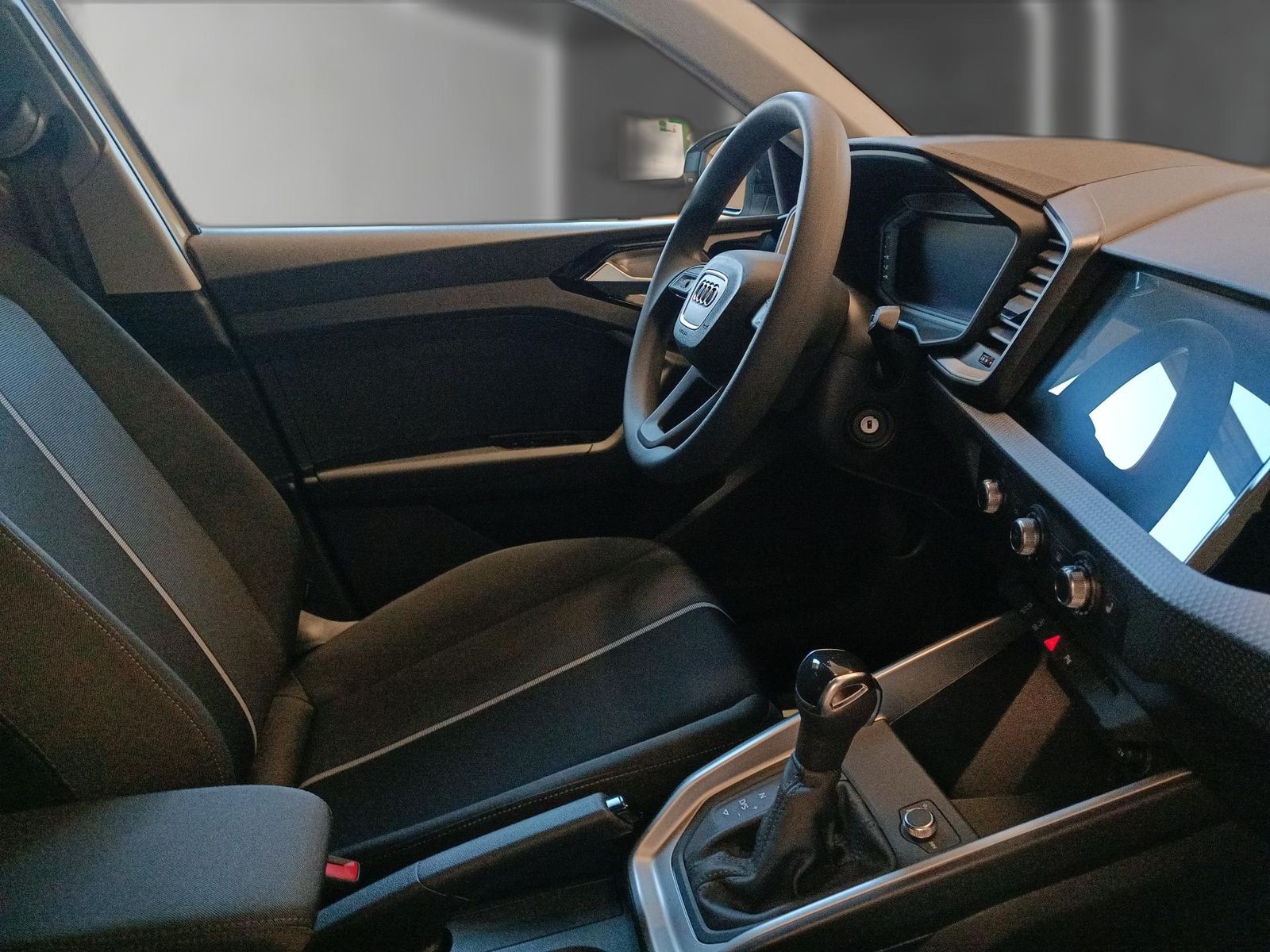 Audi A1 Sportback 25 TFSI S tronic LED*SHZ*PDC