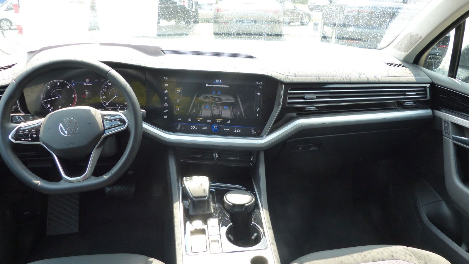 Volkswagen Touareg 3.0 TDI 4 Motion - Samsaru's Car Outlet