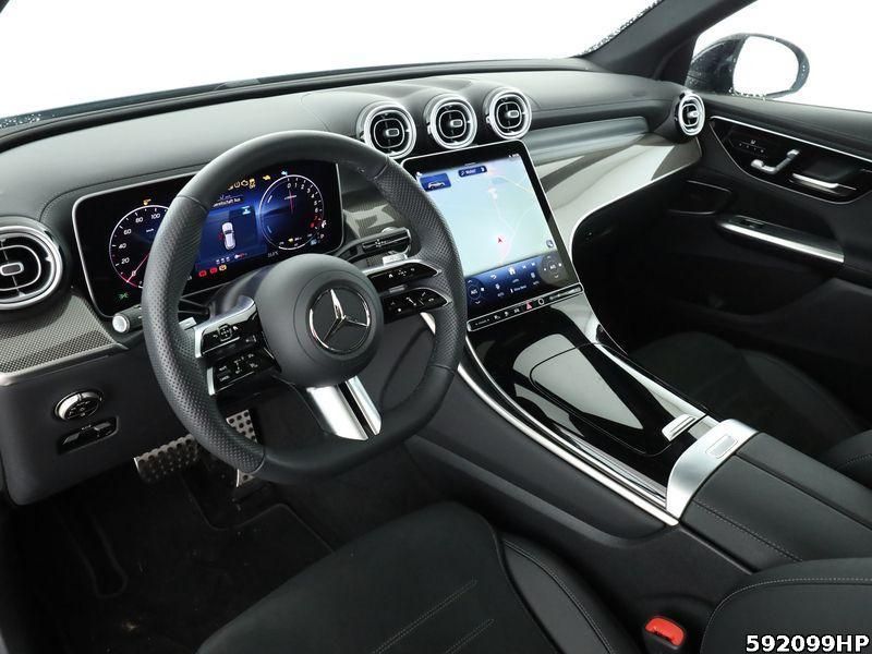 Mercedes-Benz GLC 300 e 4M AMG  Night Pano AHK 360° AIRMATIC