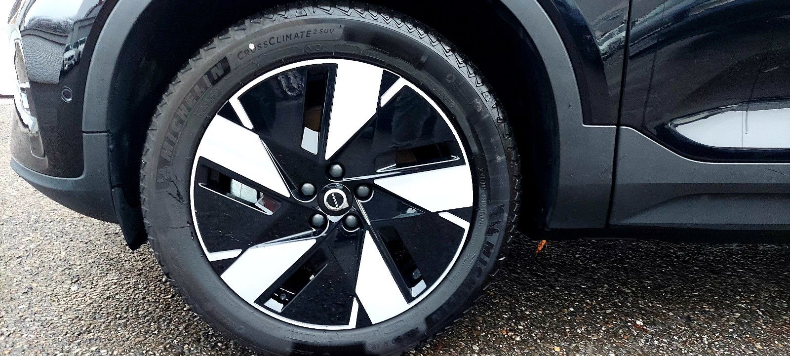 Volvo XC40 Twin Ultimate Recharge Pure Electric AWD