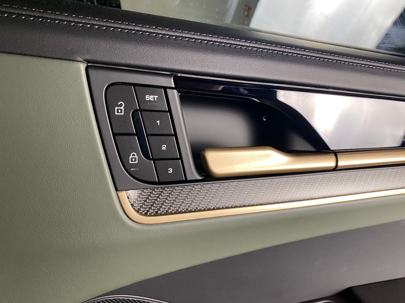 Porsche Cayenne S | SportDesign Paket | el. AHK |