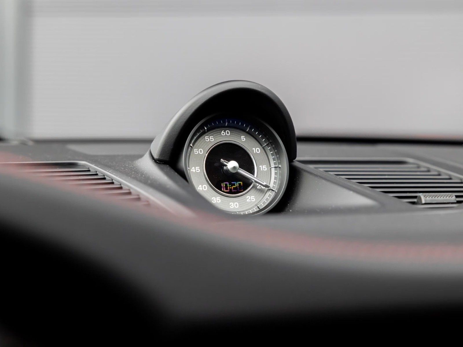 Porsche 992 911 Turbo S - Samsaru's Car Outlet