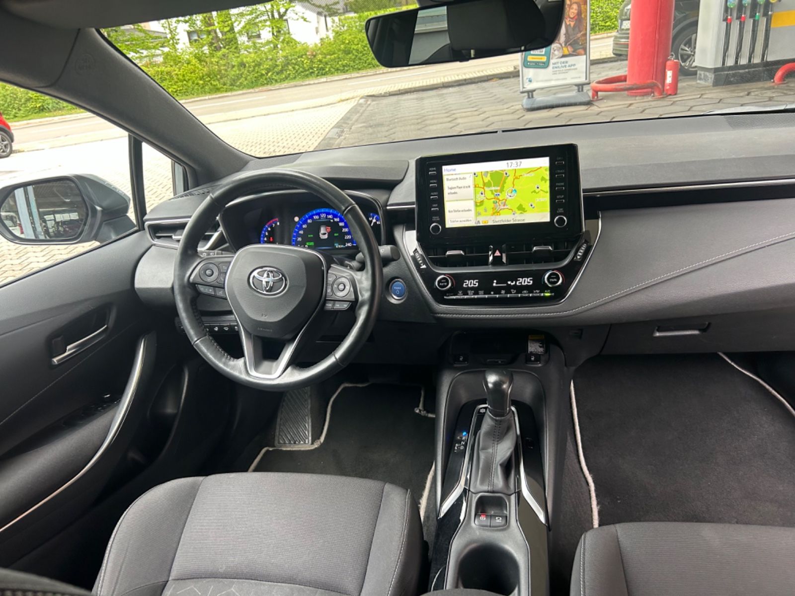 Toyota Corolla Touring Sports Hybrid Team D - Samsaru's Car Outlet