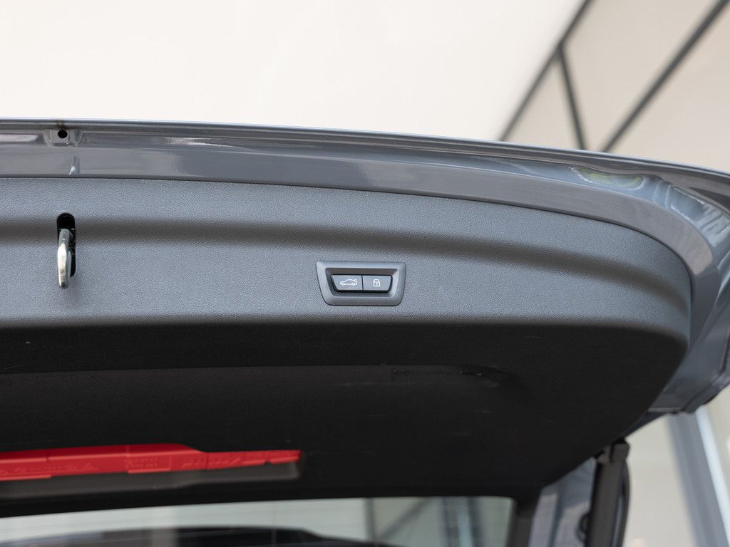 BMW X1 xDrive 23d M-Sport - Samsaru's Car Outlet