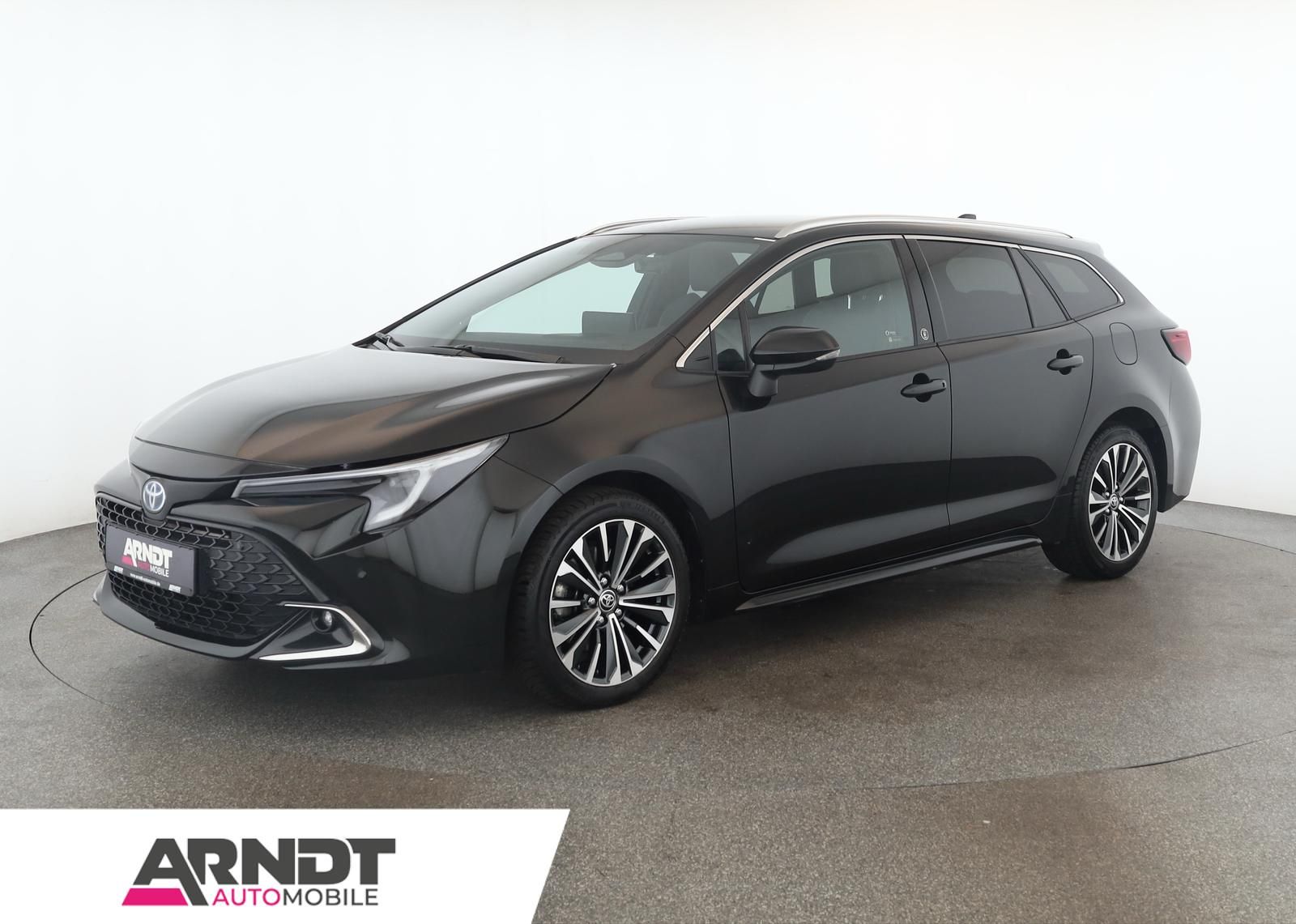 Toyota Corolla Touring Sports 2.0 CVT Team D Navi Kam