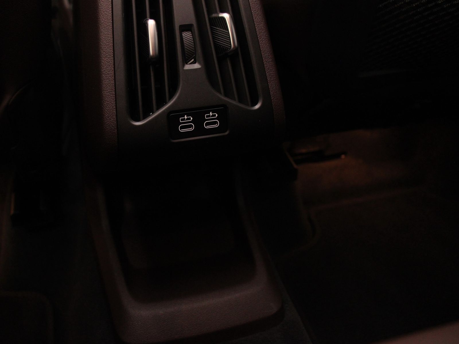 BMW X1 xDrive20d M Sportpaket - Samsaru's Car Outlet