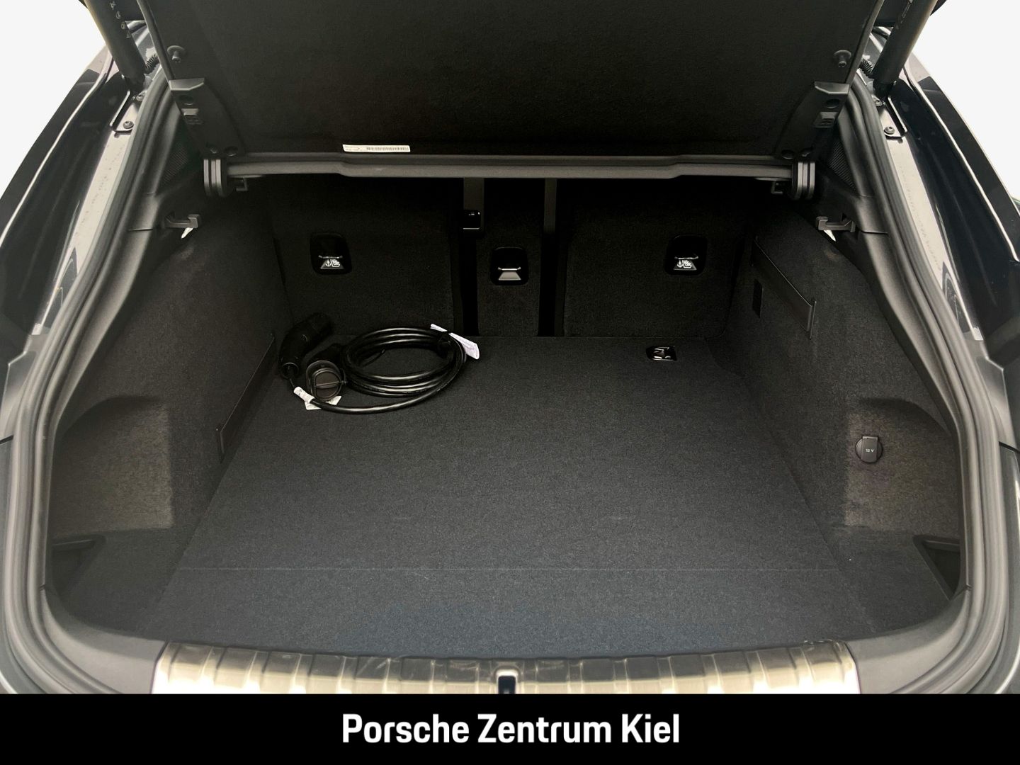 Porsche Taycan 4S Sport Turismo BOSE InnoDrive LED-Matri