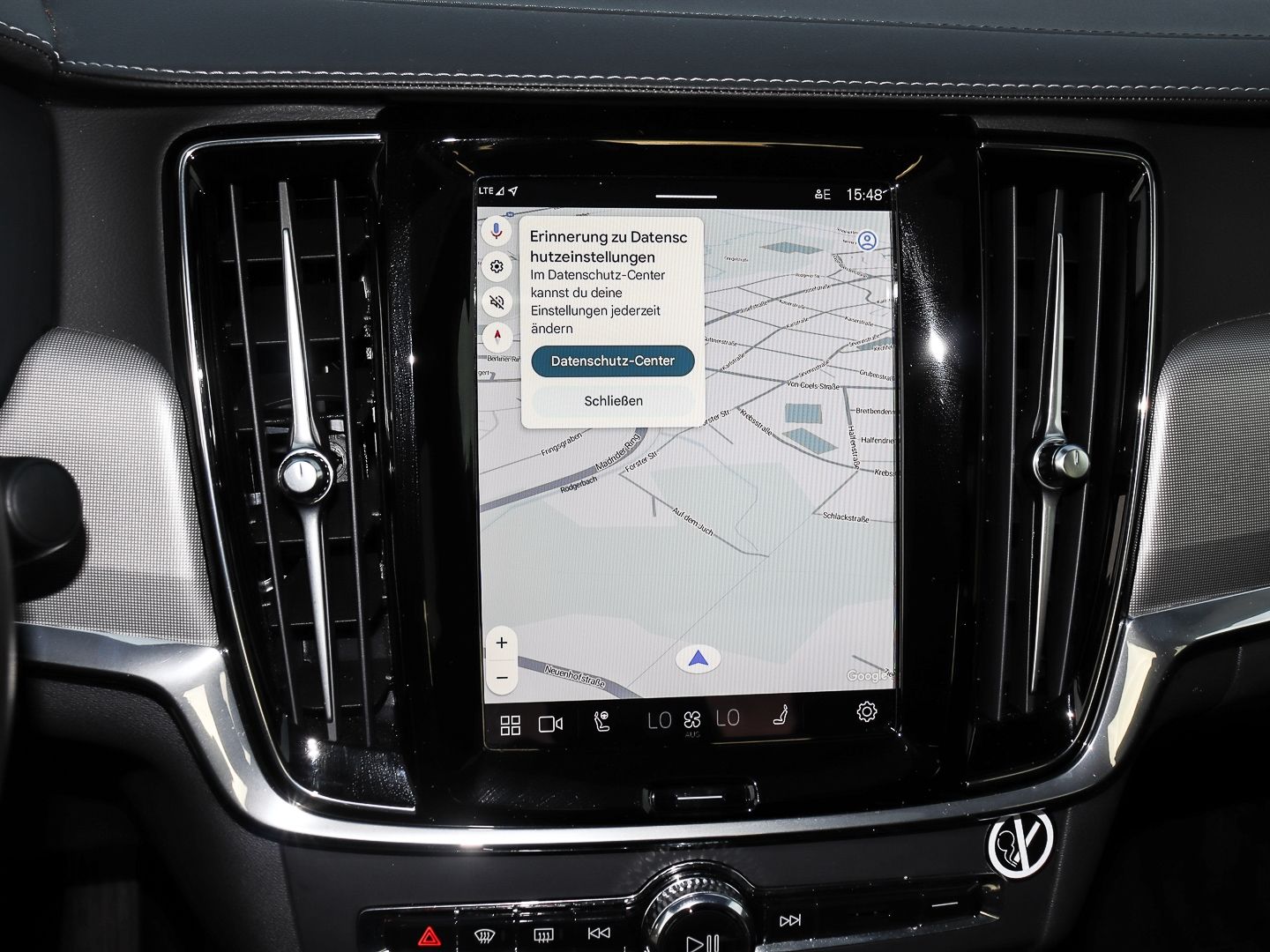 Volvo S90 Plus Dark Recharge Plug-In Hybrid AWD StandH