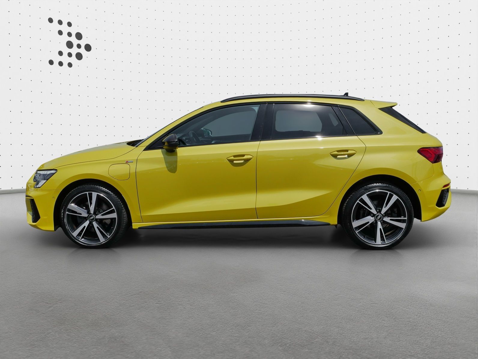Audi A3 Sportback 40 TFSIe S-line - Samsaru's Car Outlet