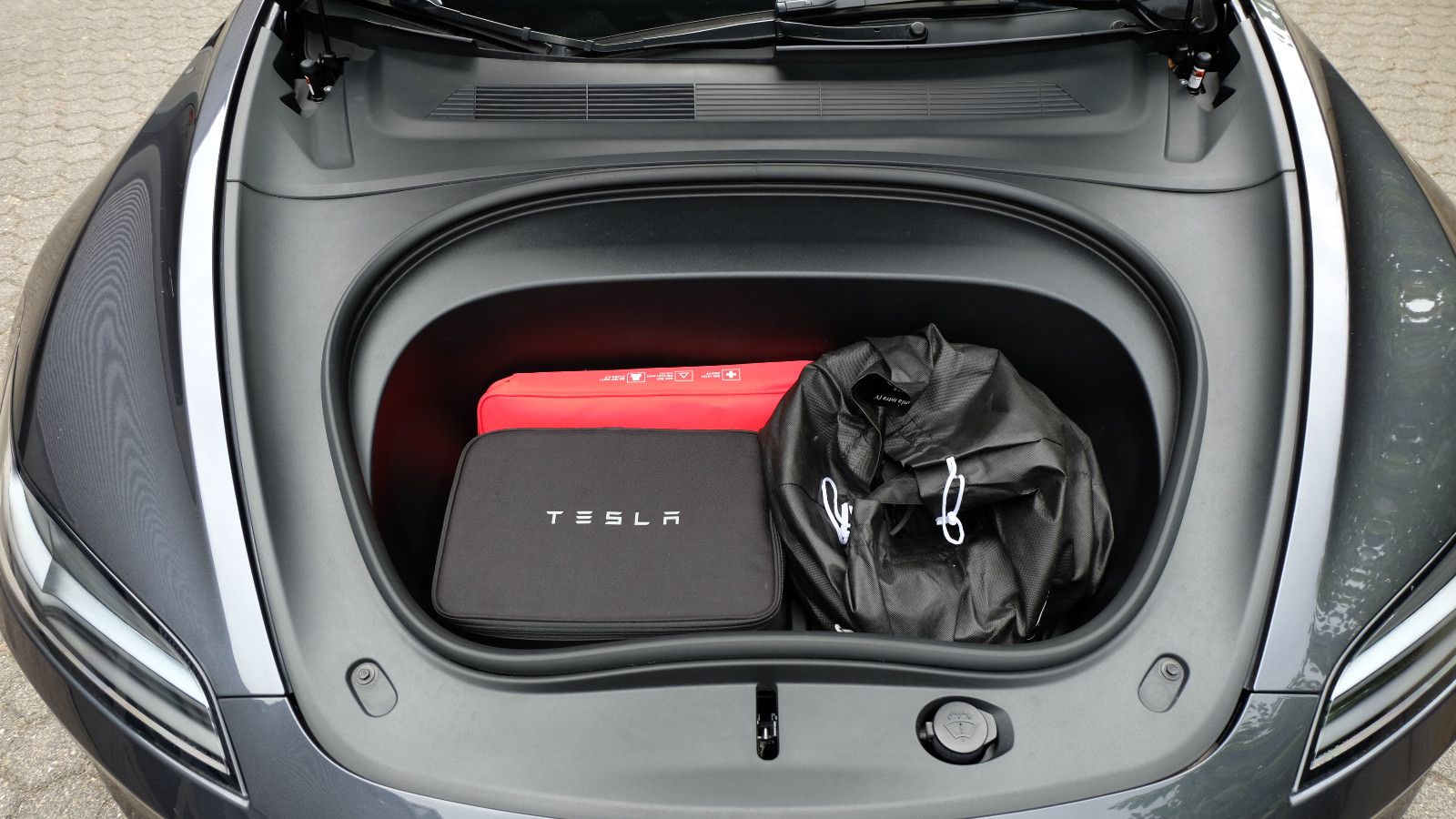 Tesla Model 3 Performance Dual Motor AWD, LM 20"