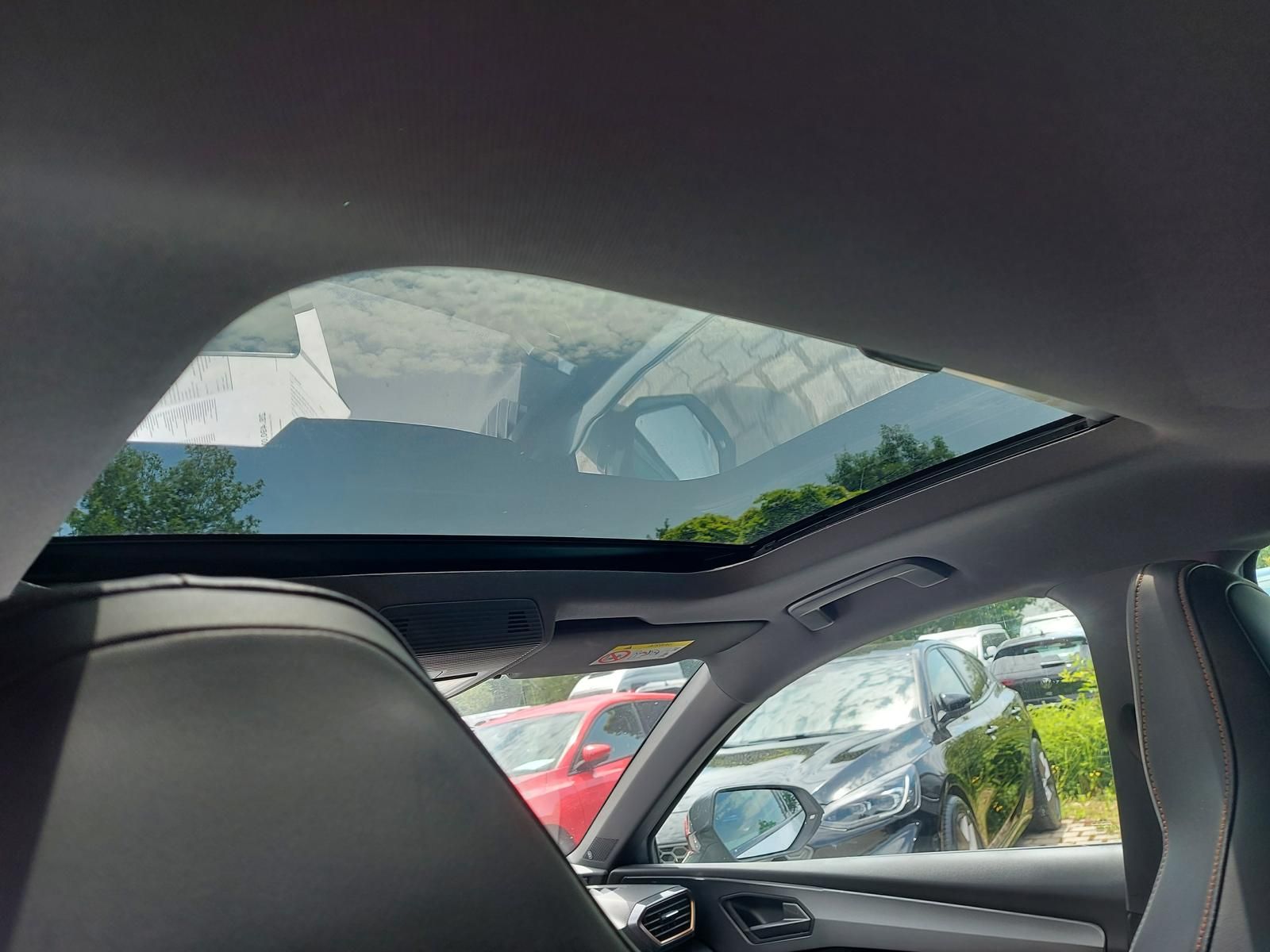 Cupra Leon 2.0 TSI VZ DSG - Samsaru's Car Outlet