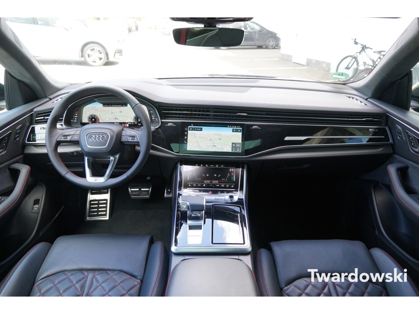 Audi Q8 50 TDI S line Pano HUD Matrix 23''B&O AHK 360