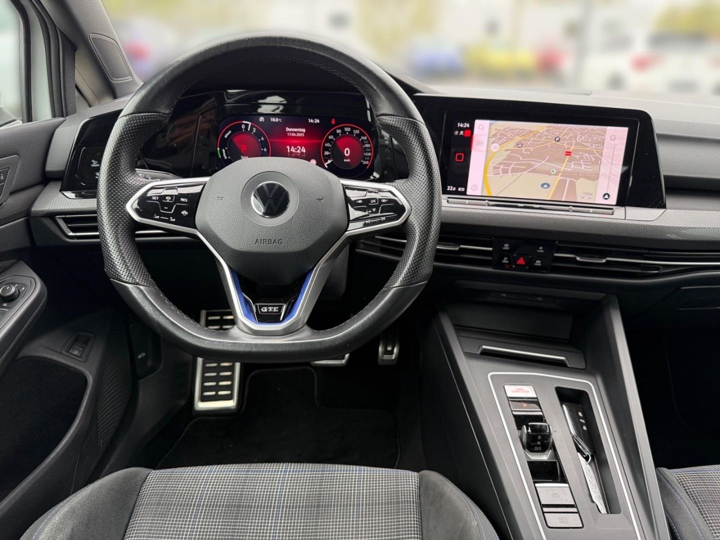 Volkswagen Golf 8 VIII GTE 1.4 eHybrid - Samsaru's Car Outlet