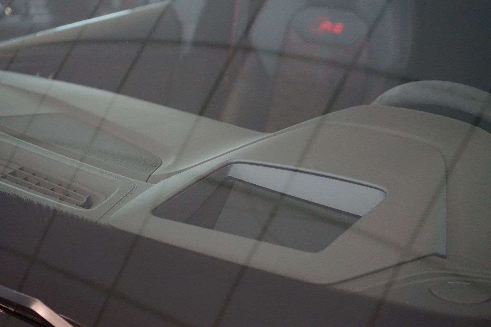 Audi RSQ8 performance | B&O Advanced | Carbon | 305