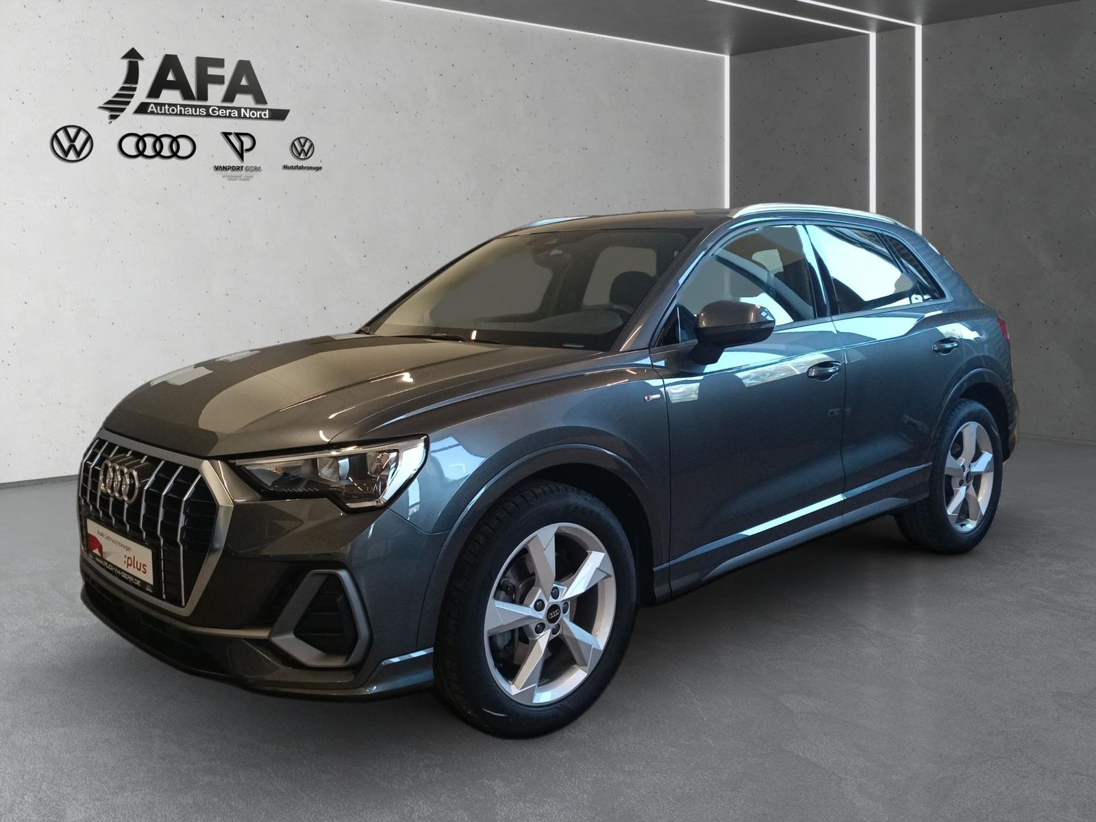 Audi Q3 40 TFSI quattro S tronic S-Line - Samsaru's Car Outlet