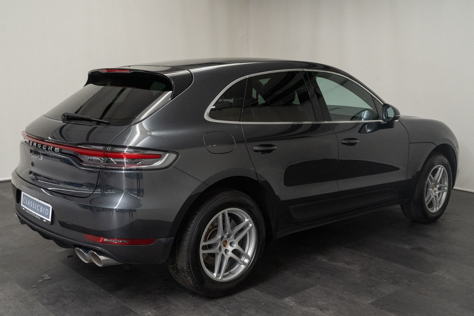 Porsche Macan S - Samsaru's Car Outlet