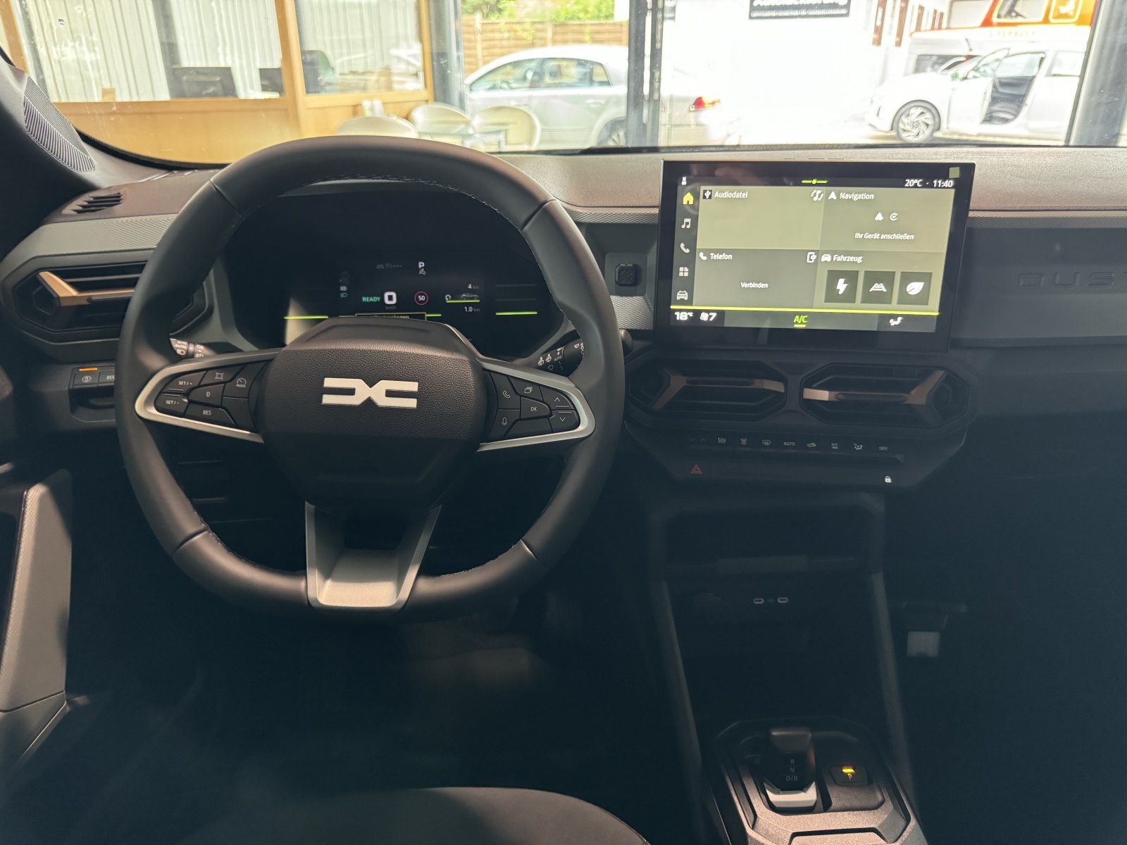 Dacia Duster NEW Hybrid 140 4x2 Extreme - Samsaru's Car Outlet