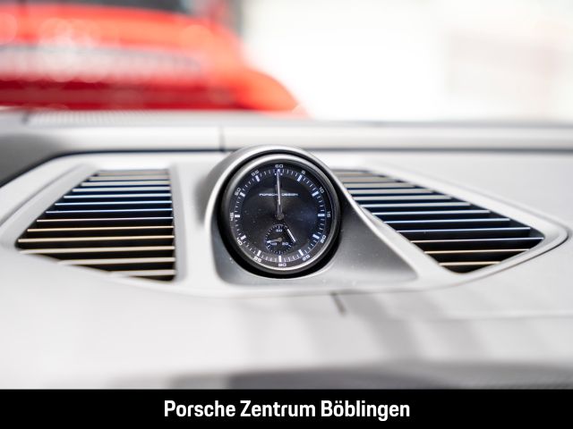 Porsche Macan Turbo - Samsaru's Car Outlet