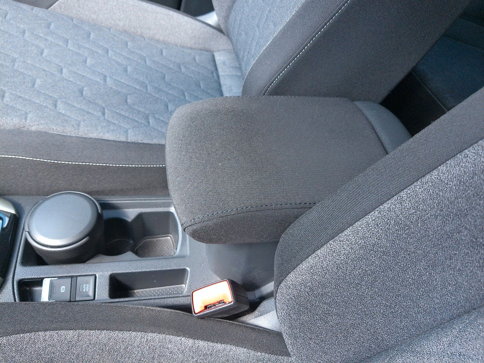 Volkswagen T-Roc 1.5 TSI DSG Move - Samsaru's Car Outlet
