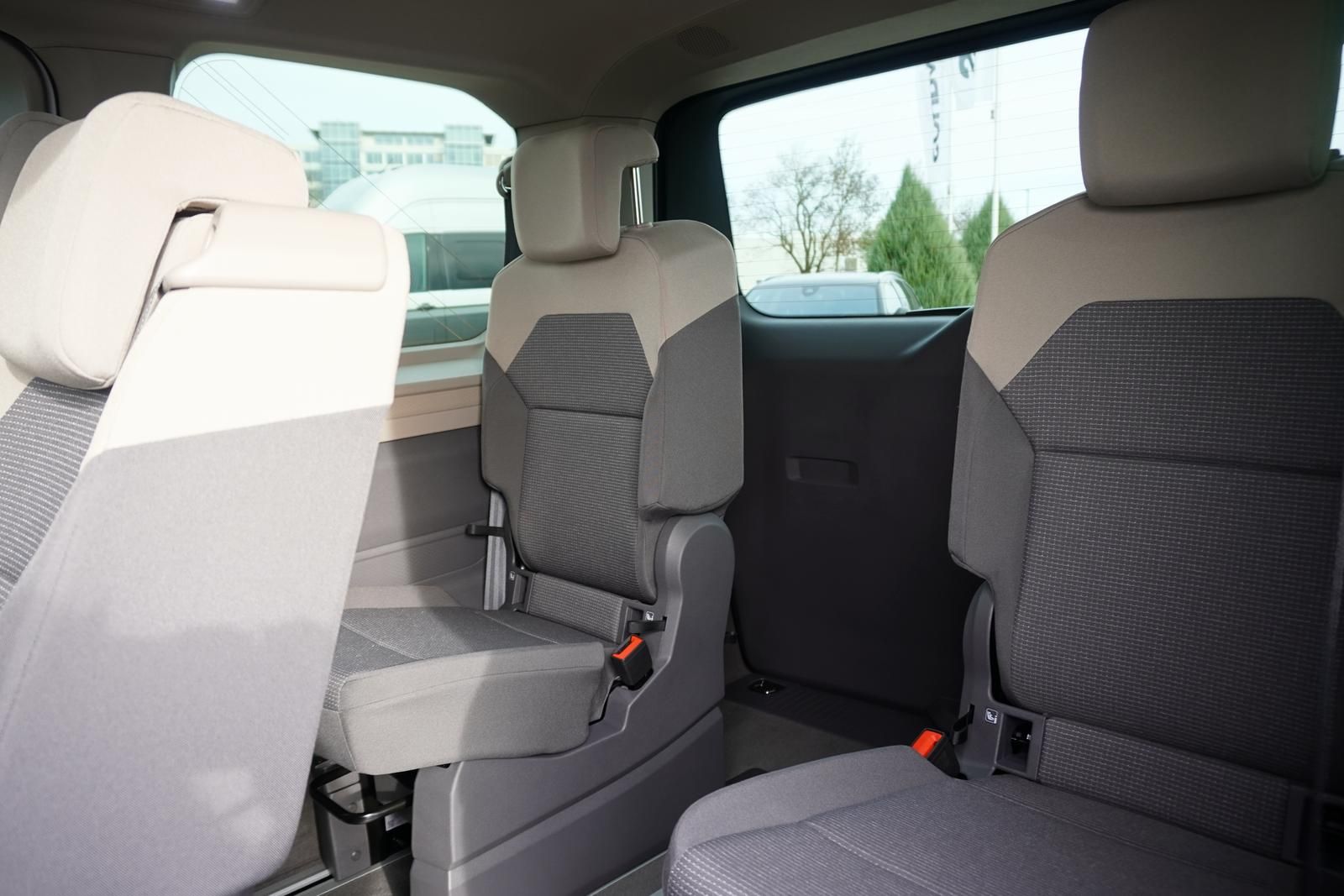 Volkswagen T7 Multivan 2.0 TDI DSG - Samsaru's Car Outlet