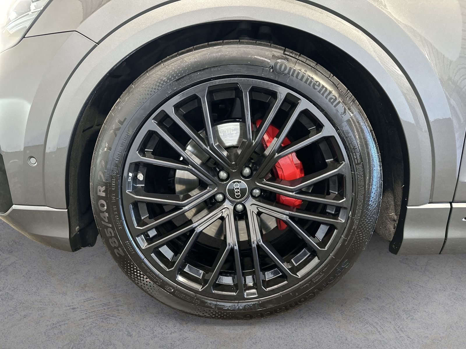 Audi Q8 50 TDI QUATT S LINE HD-MATRIX+PANO+AHK+RAUTE+