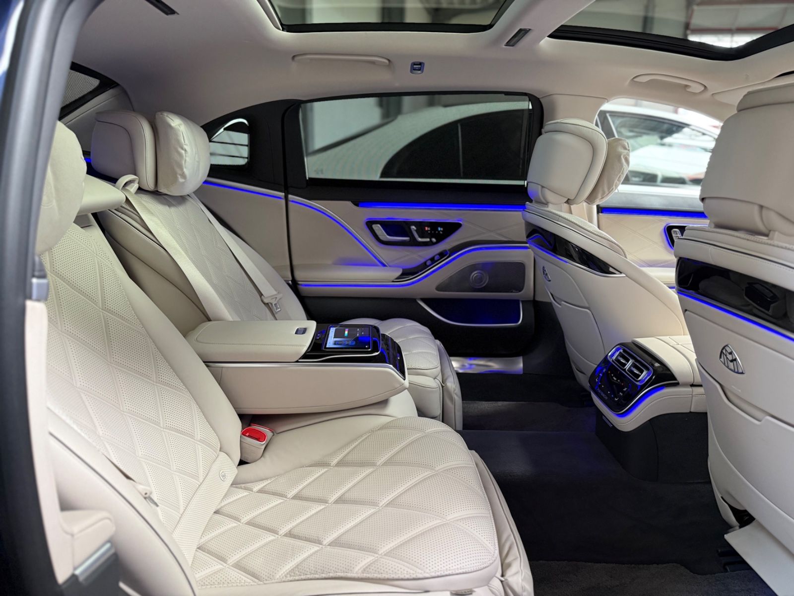Mercedes-Benz S 580 Maybach - Samsaru's Car Outlet
