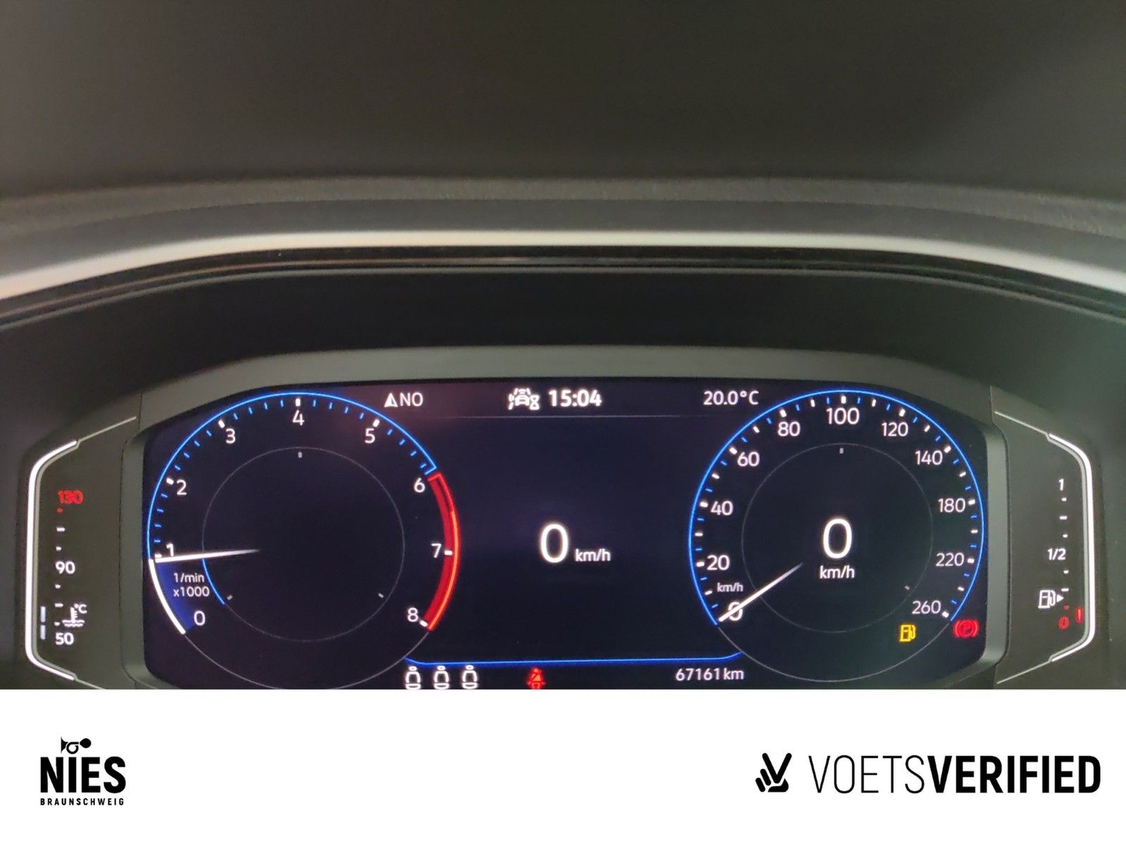 Volkswagen T-Roc Life 1.0 TSI - Samsaru's Car Outlet
