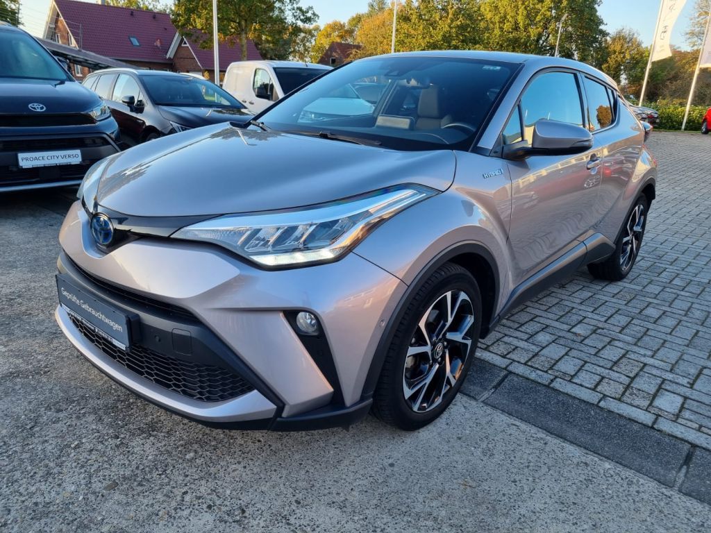 Toyota C-HR 2.0 Hybrid - Samsaru's Car Outlet