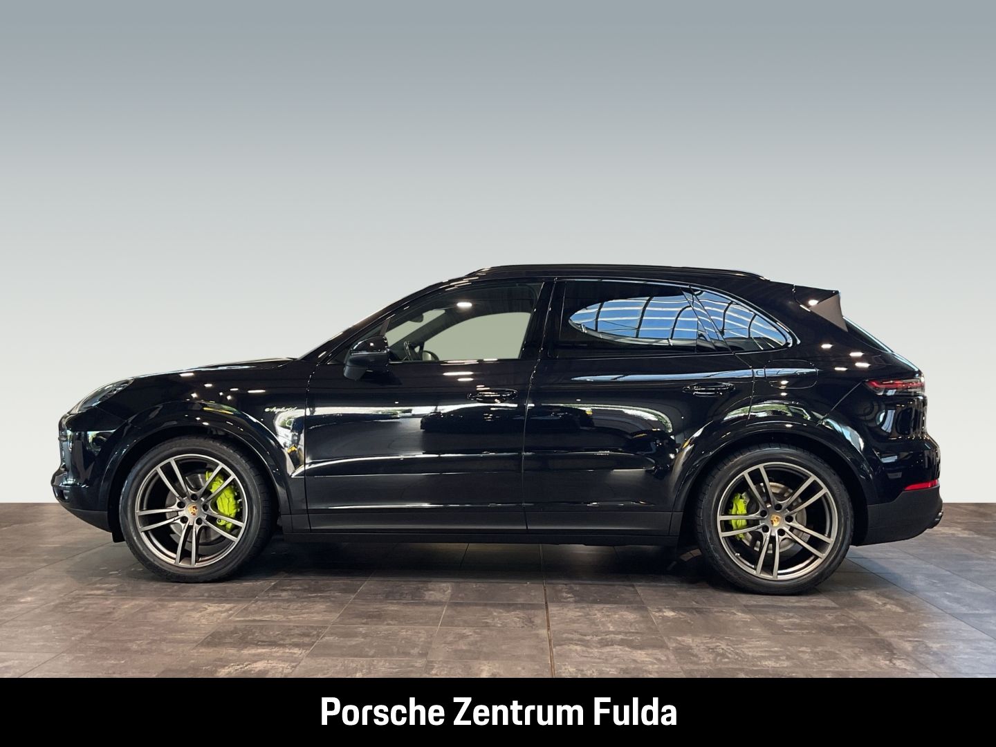 Porsche Cayenne E-Hybrid BOSE Panoramadach LED-Matrix