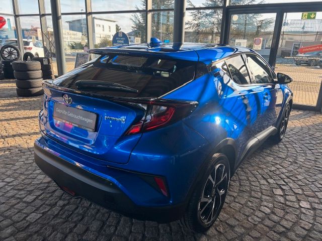 Toyota C-HR Hybrid Team Deutschland