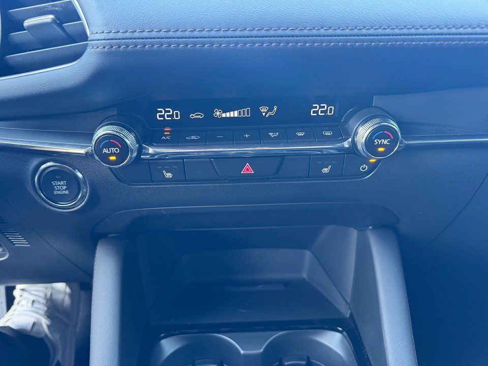 Mazda 3 2.0 (186PS) Autom. Exclusive Daso-P. Desi-P. A