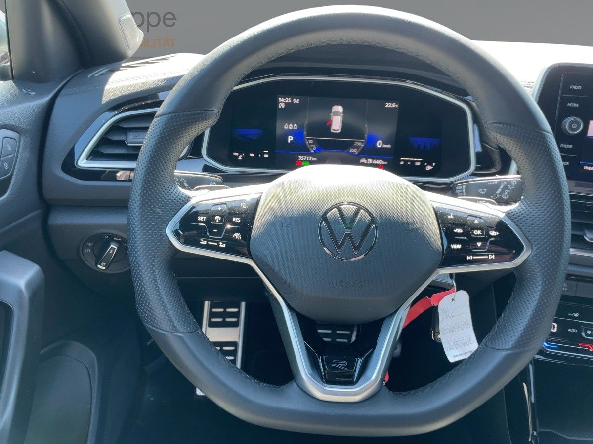 Volkswagen T-Roc 2.0 TDI 4Motion R-Line - Samsaru's Car Outlet