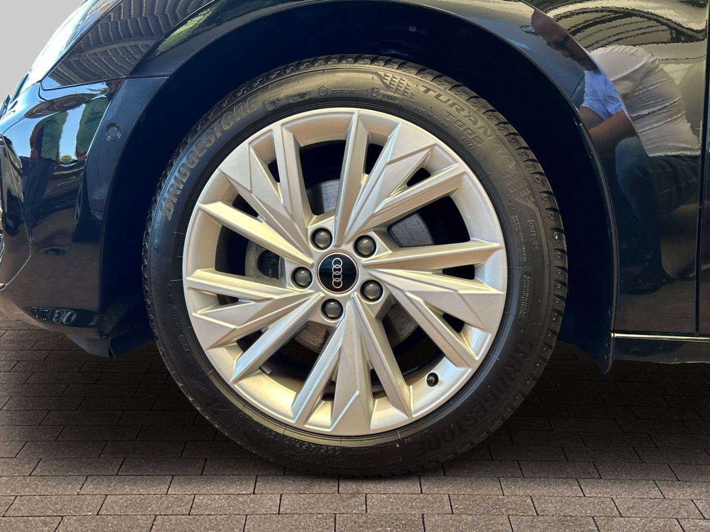 Audi A3 35 TFSI Sportback S line - Samsaru's Car Outlet
