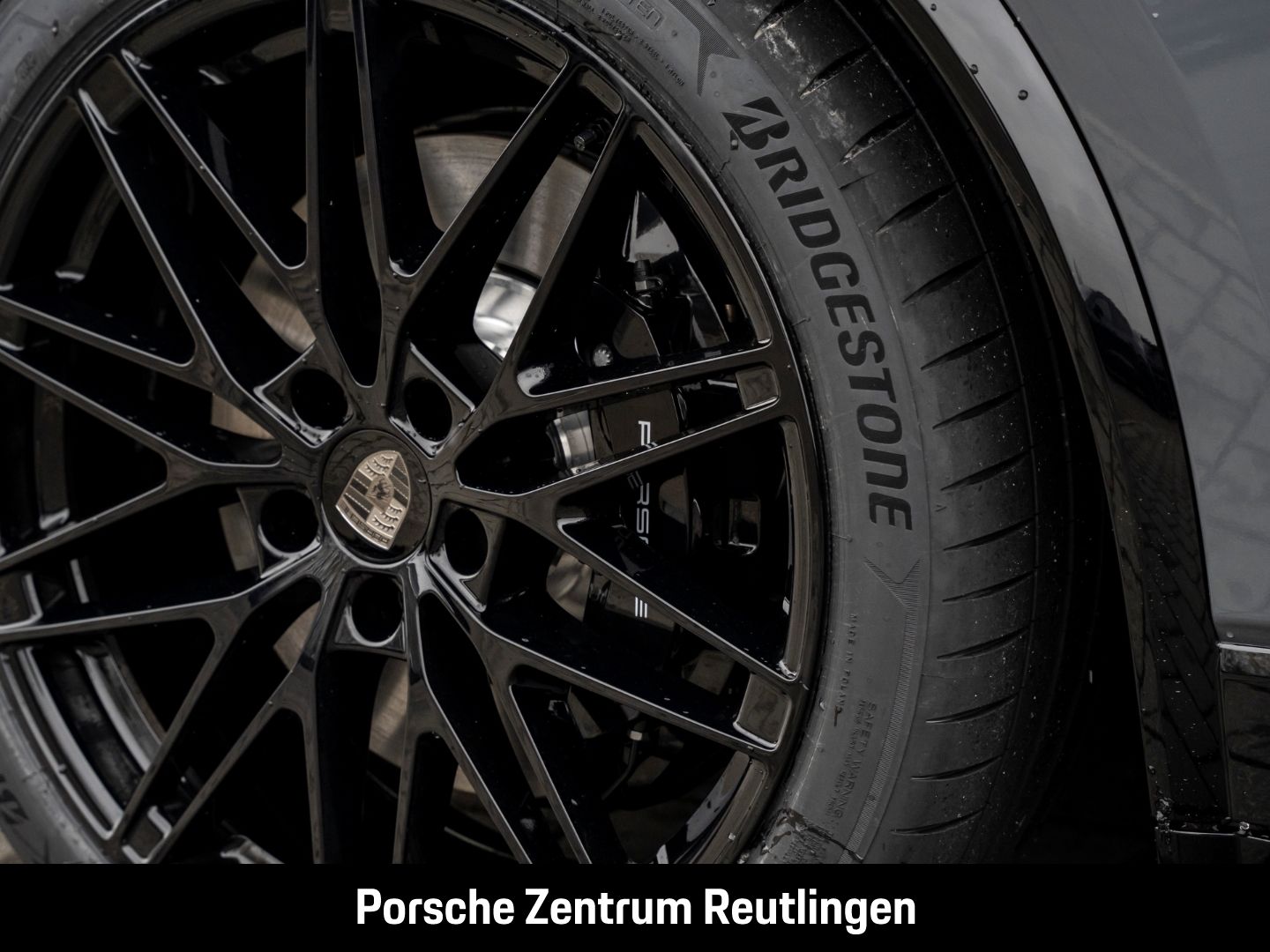 Porsche Macan Turbo Burmester Luftfederung InnoDrive LED