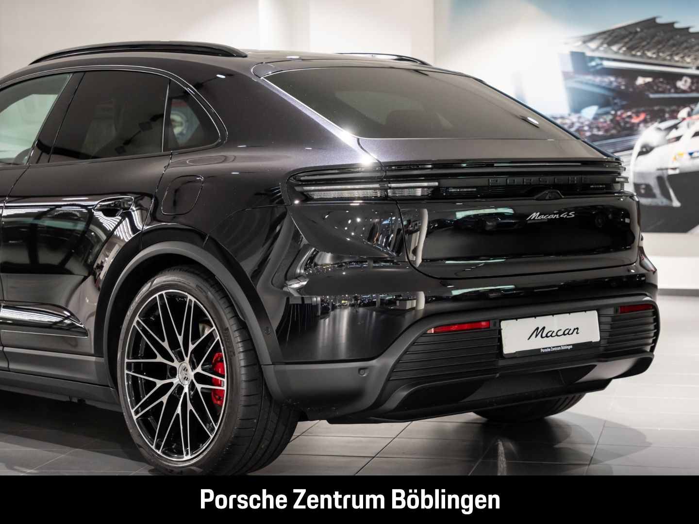 Porsche Macan 4S Hinterachslenkung InnoDrive Head-Up