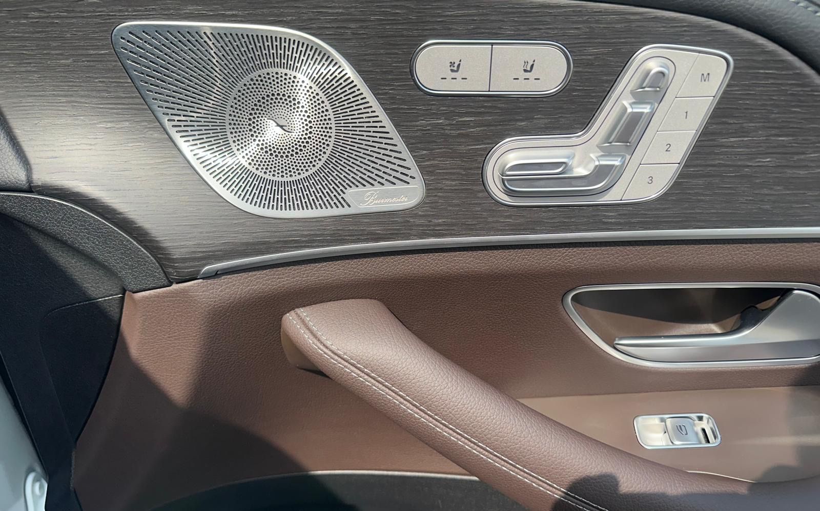 Mercedes-Benz GLE400 4M AMG-LINE DISTRONIC PANO HUD KEYLESS-GO