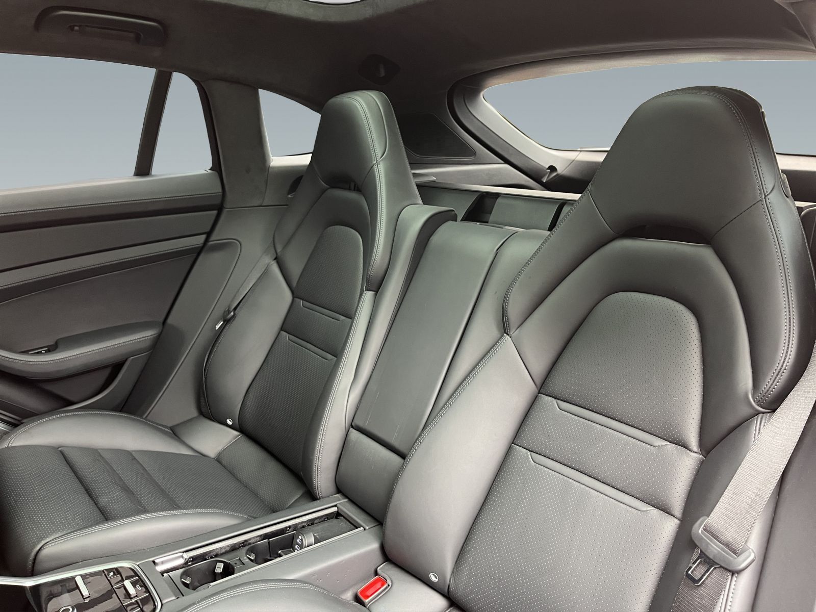 Porsche Panamera Turbo S E-Hybrid Sport Turismo Burmeste
