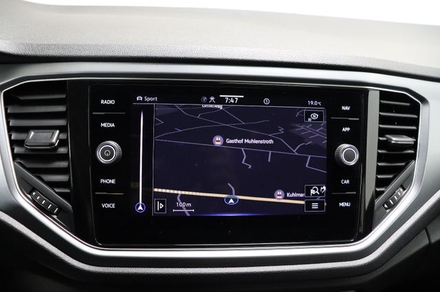 Volkswagen T-Roc 2.0 TDI ACTIVE - Samsaru's Car Outlet