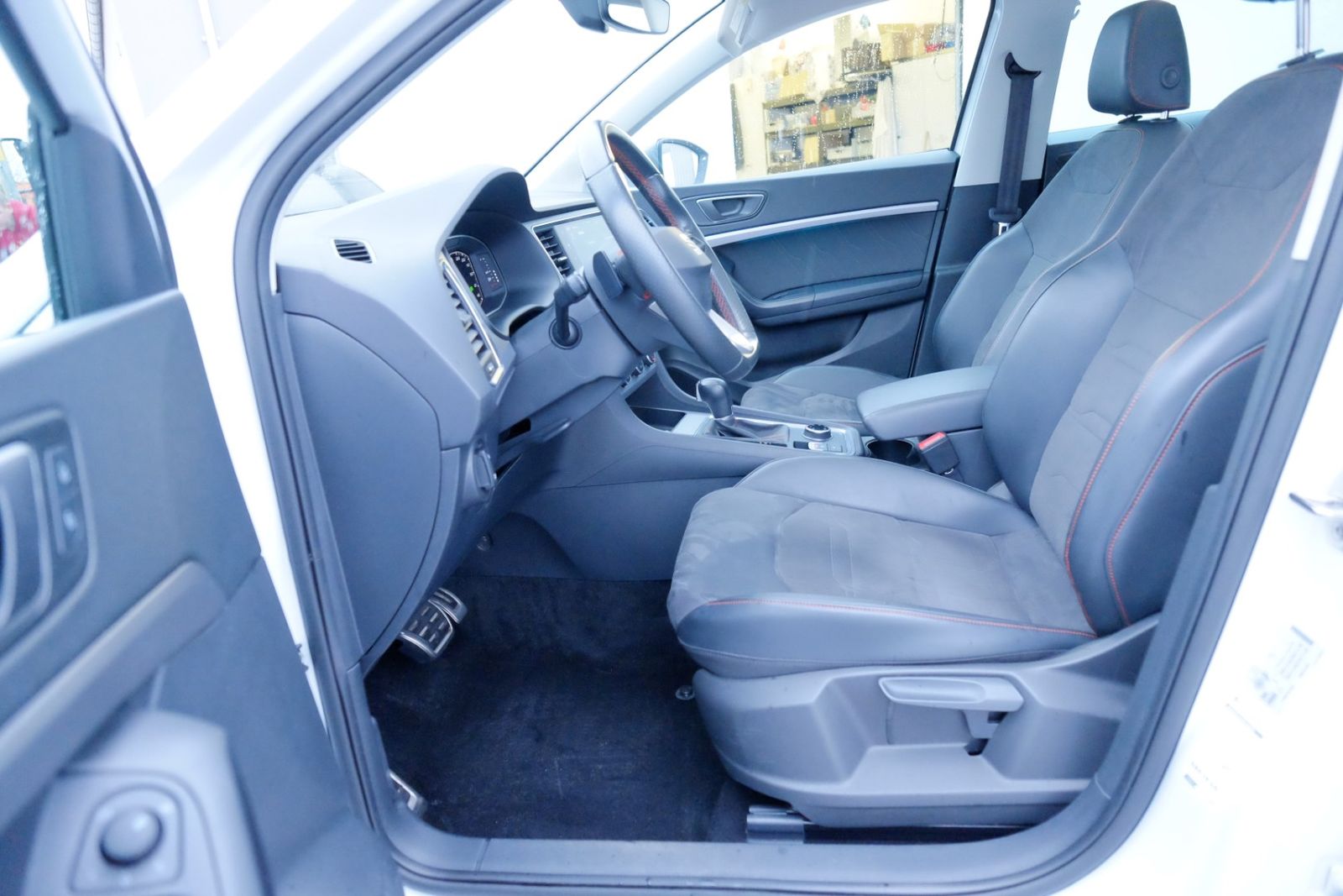 Seat Ateca FR 2.0 TDI DSG 4WD/Pano/Navi/AHK/Kam/ACC
